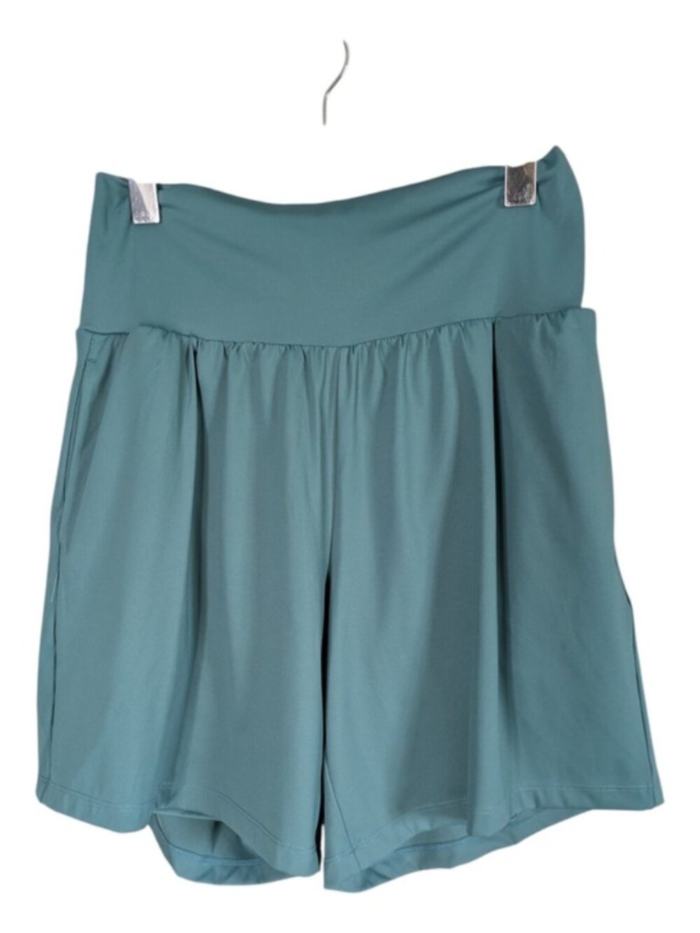 NWT Halara SoftlyZero Airy Cool Touch Yoga Shorts Green Size Large